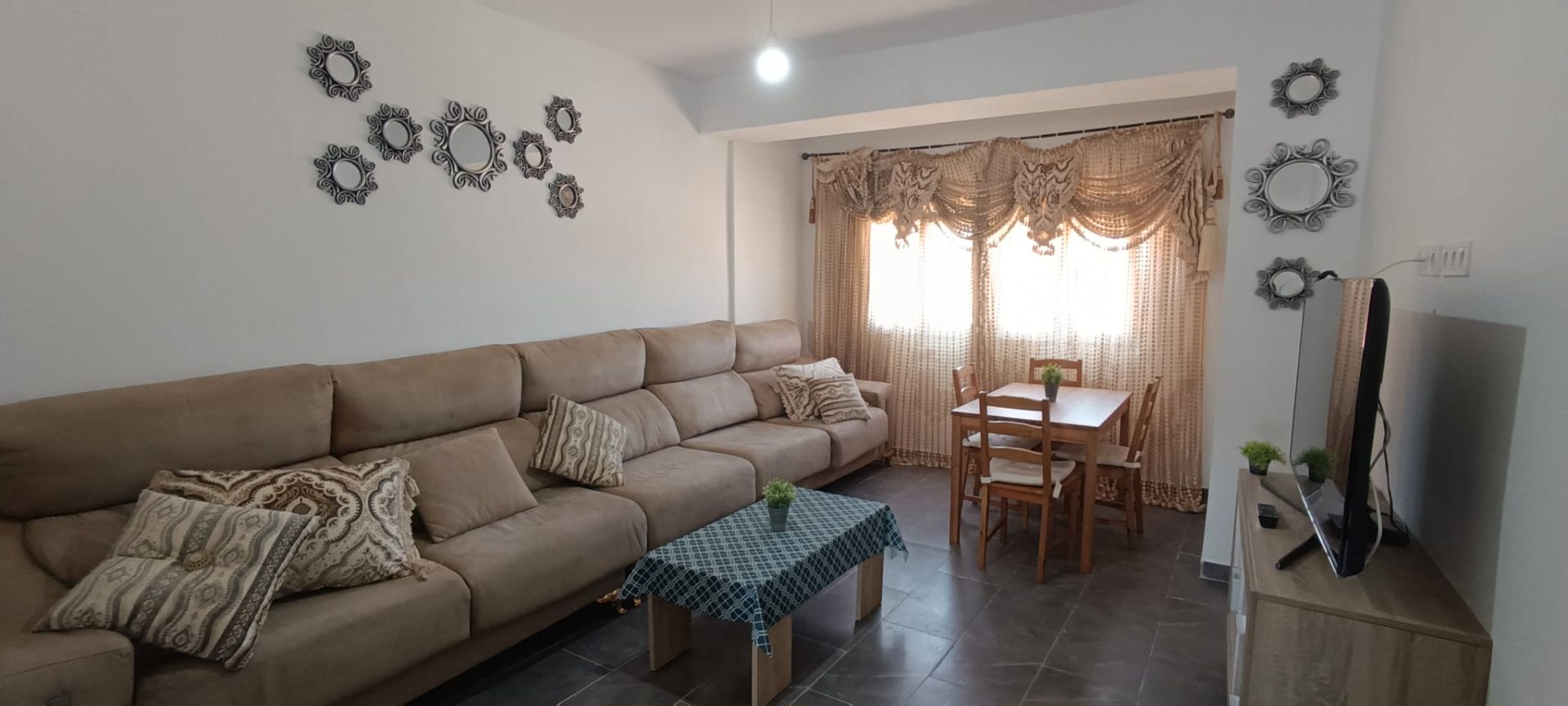 Living room of Flat for sale in La Línea de la Concepción  with Furnished