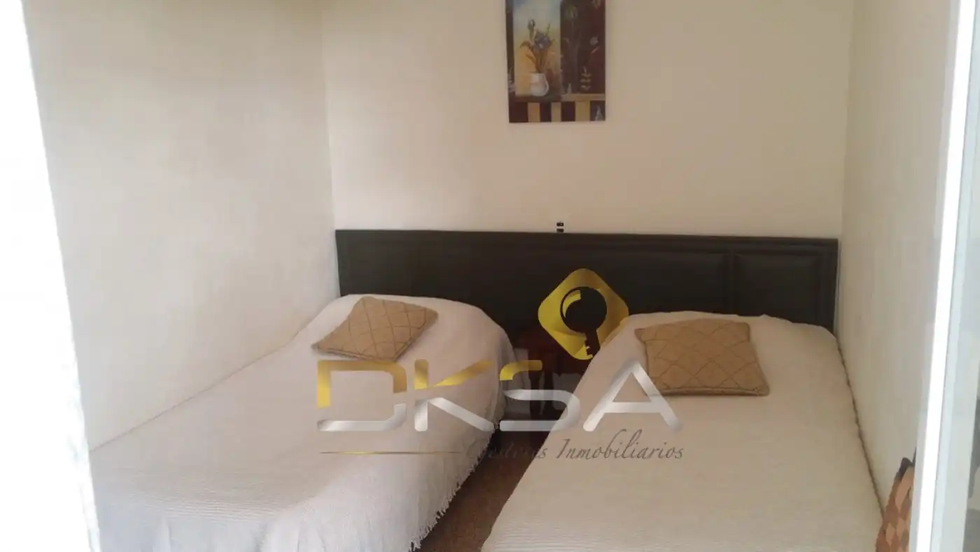 Habitación de Apartamento de alquiler en Castellón de la Plana / Castelló de la Plana con Aire acondicionado, Terraza y Amueblado