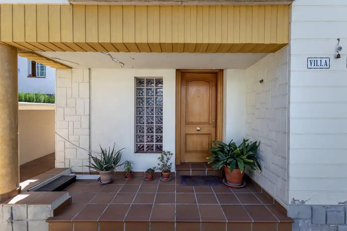 Casa o xalet en venda en Granada amb Aire condicionat, Calefacció i Jardí privat