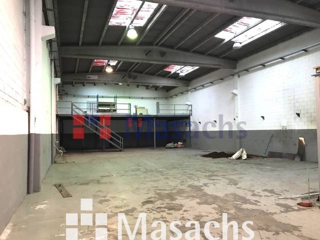 Nave industrial en Alquiler en Can Parellada