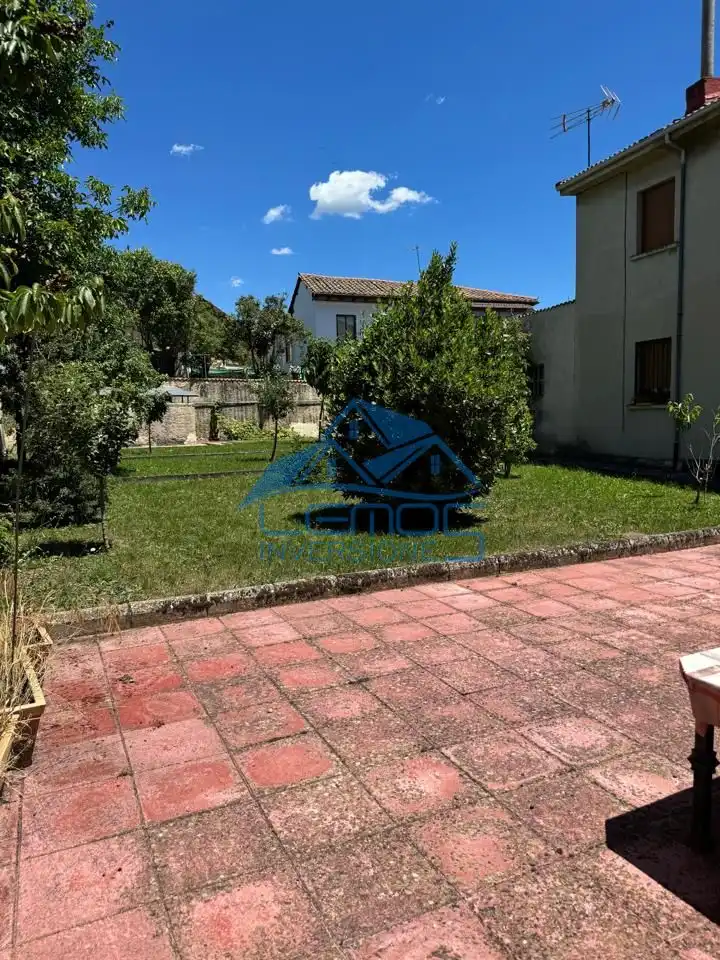 Houses for sale in Santa Teresa De Jesús, Boñar