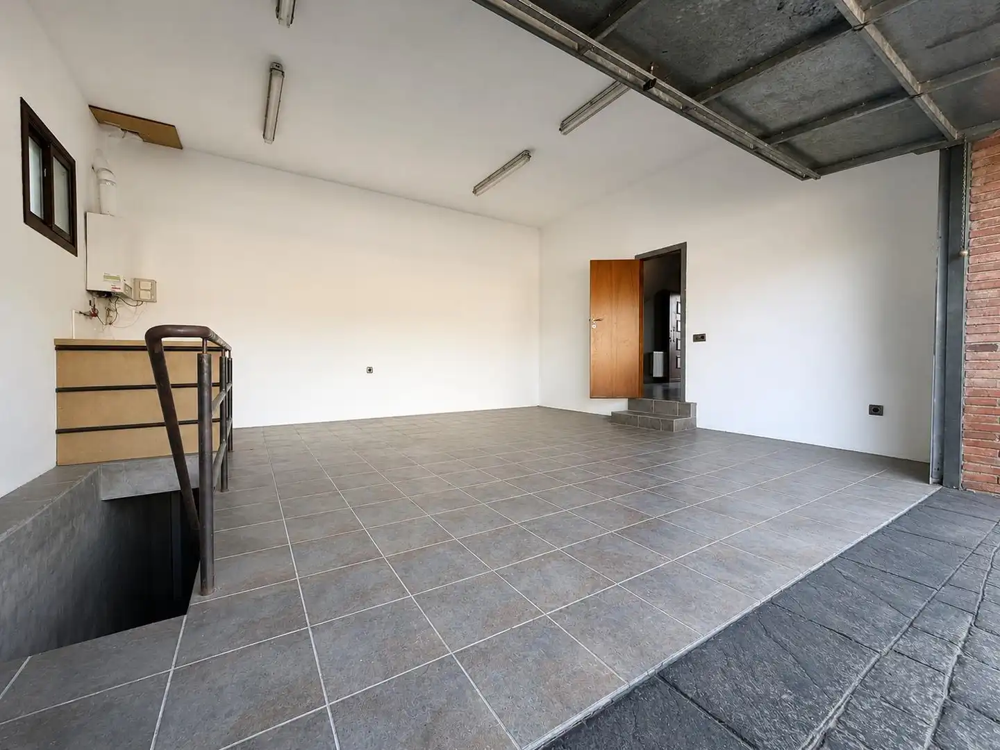 Detached house with pool for sale in Carrer Carrer Lluna, imagen 29