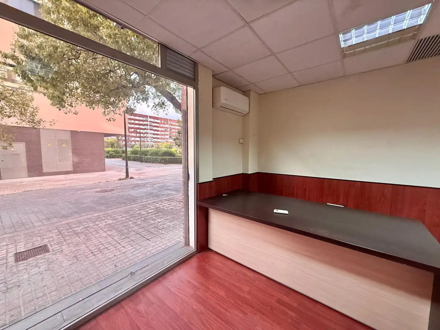 Local en venda a Calle de Bernat Descoll, 39, Malilla
