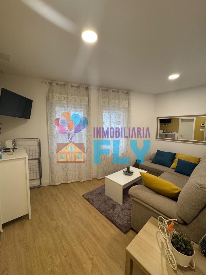 Sala de estar de Piso para compartir en Ourense Capital  con Calefacción y Amueblado