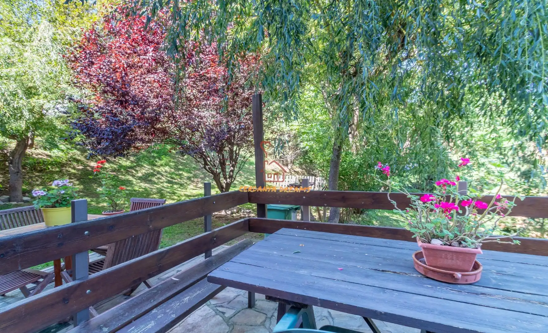 Terraza de Edificio en venta en Alp