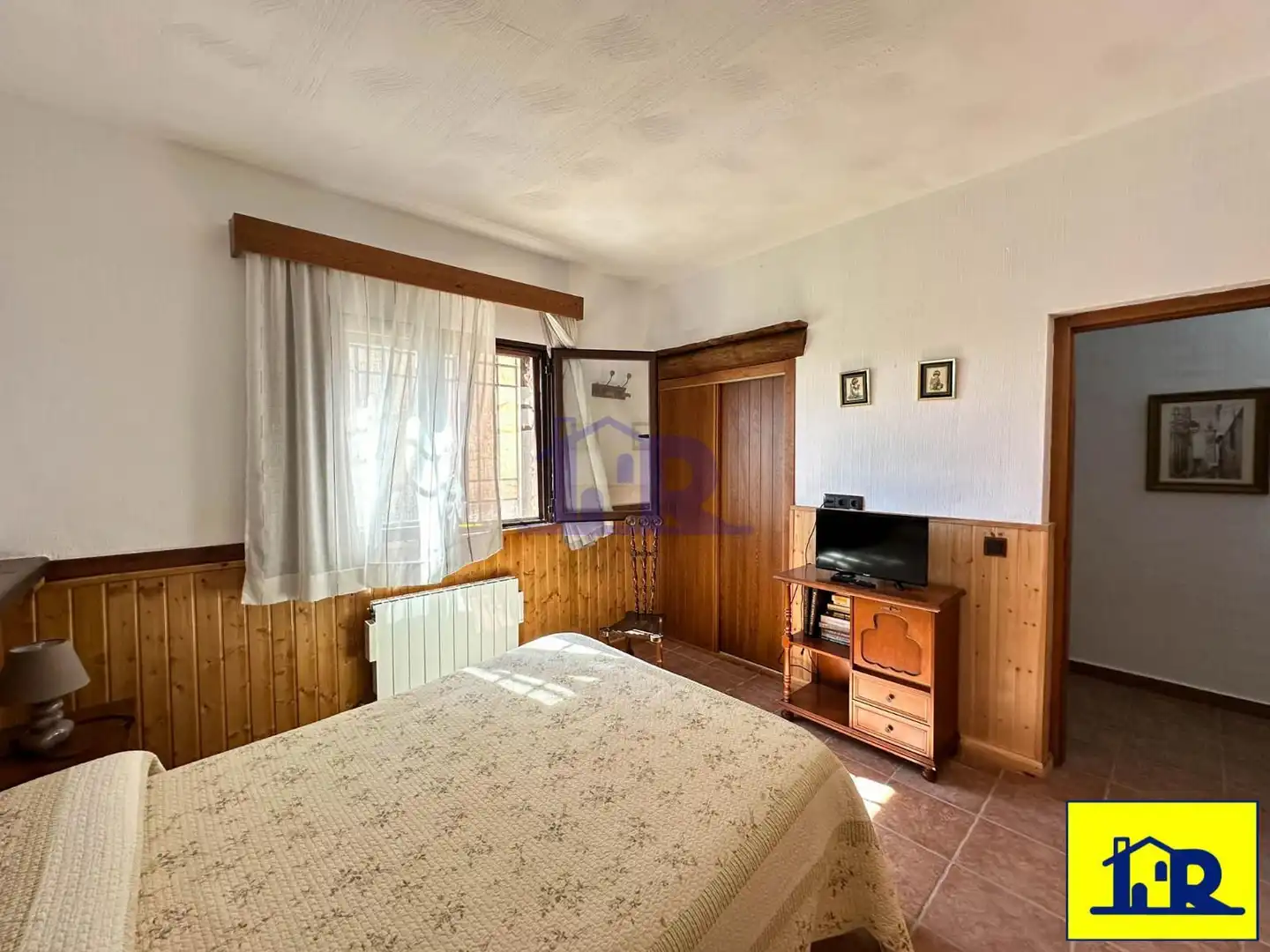 Bedroom of Houses for sale in Villar de Olalla  with Heating, Terrace and Storage room