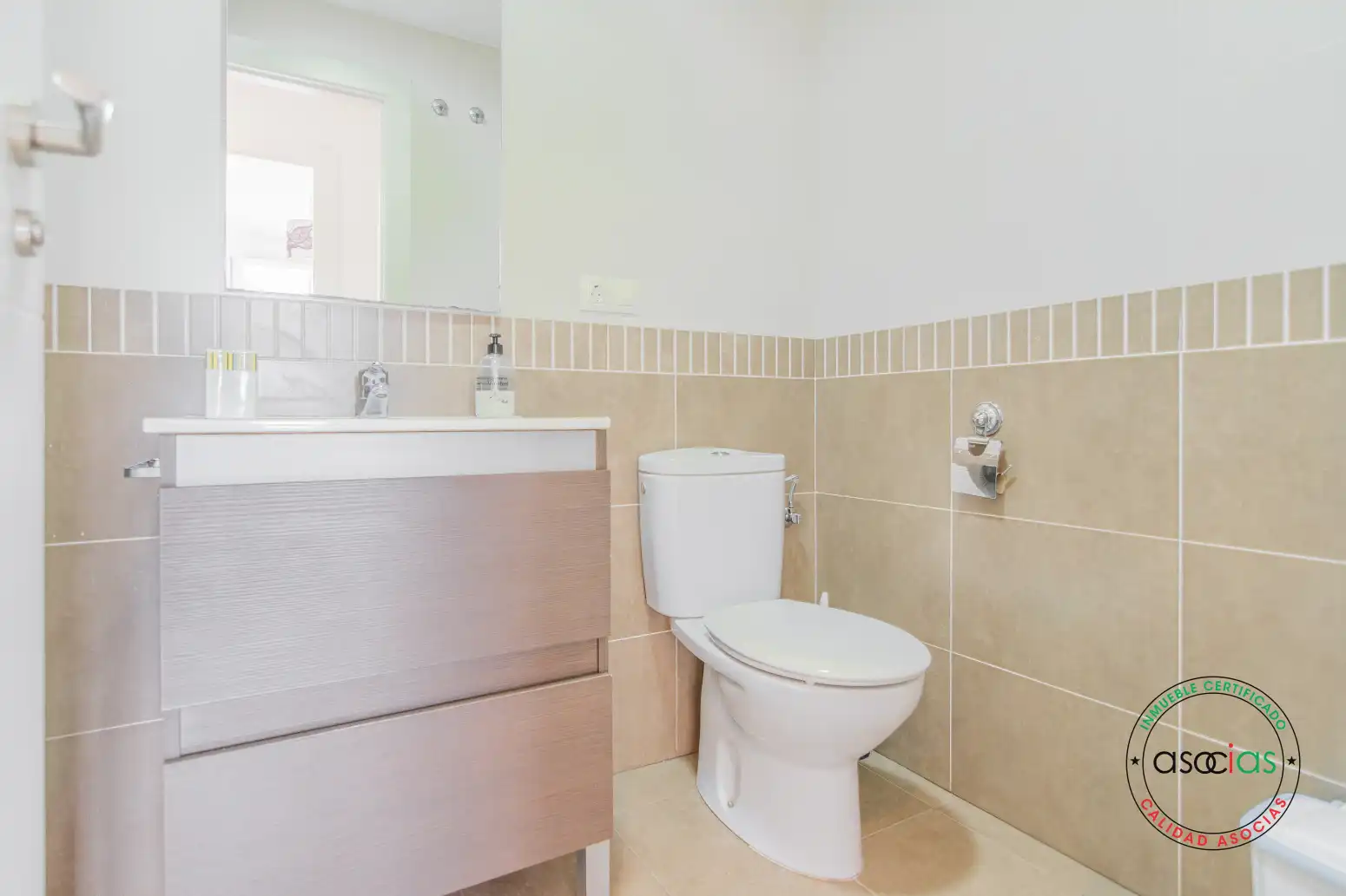 Bathroom of Flat for sale in Gijón   with Heating, Terrace and Storage room