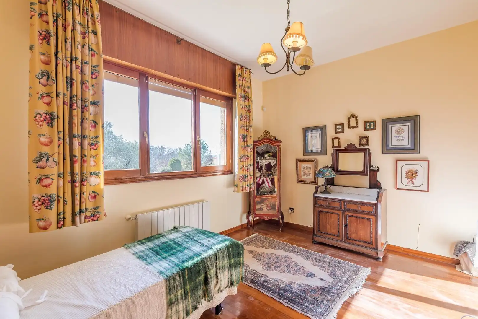 Bedroom of Houses for sale in Torrelodones  with Heating, Private garden and Terrace