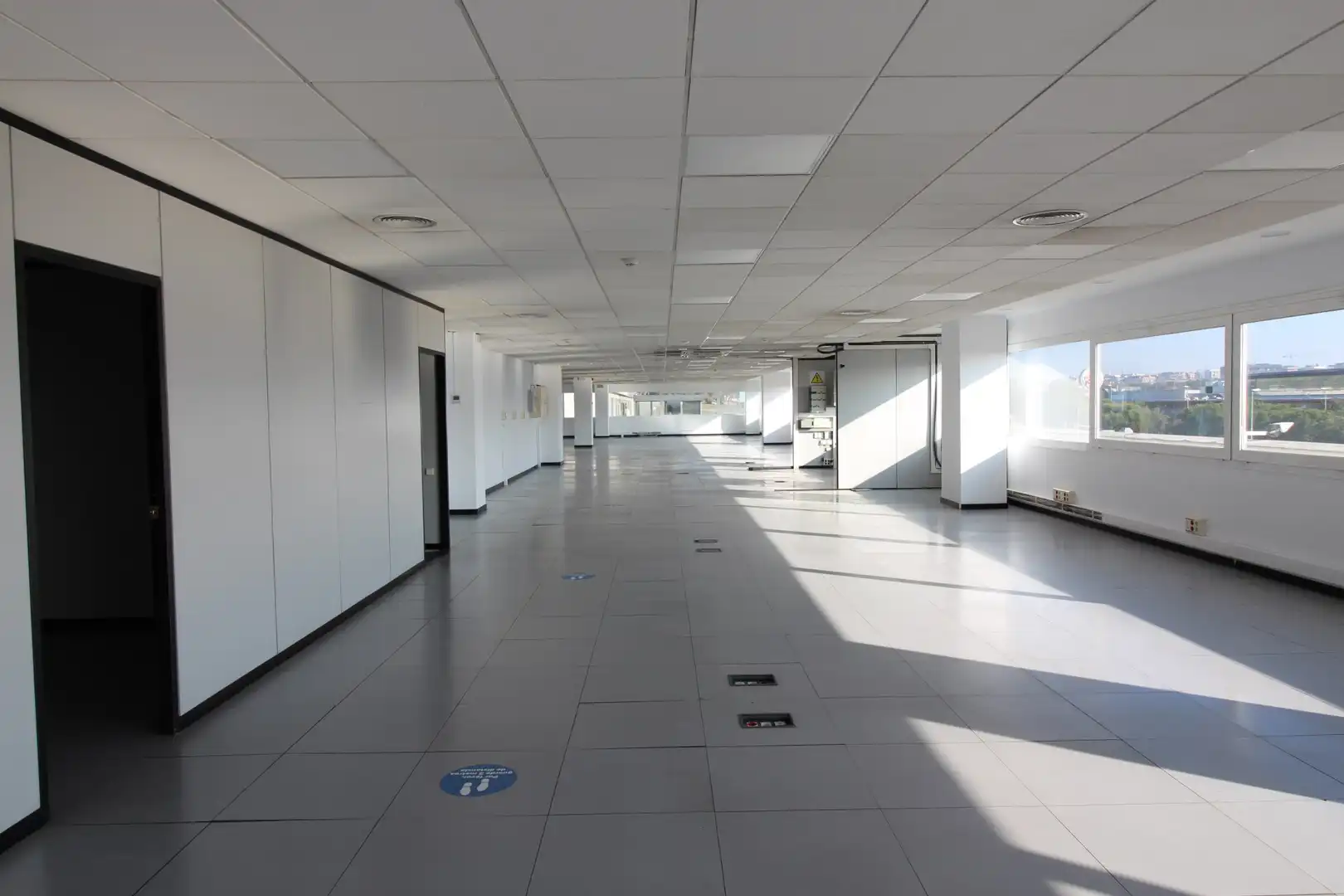 Büro zur Miete in Sant Cugat del Vallès mit Klimaanlage