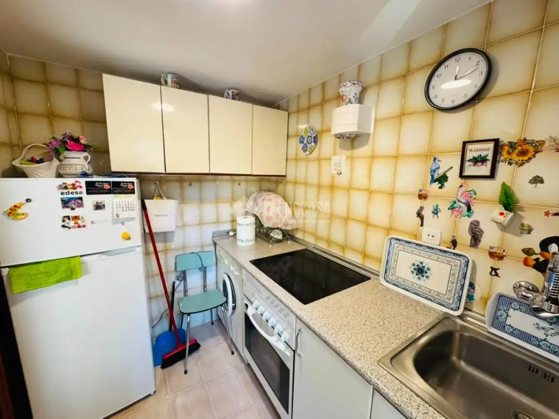 Kitchen of Flat for sale in Madrid