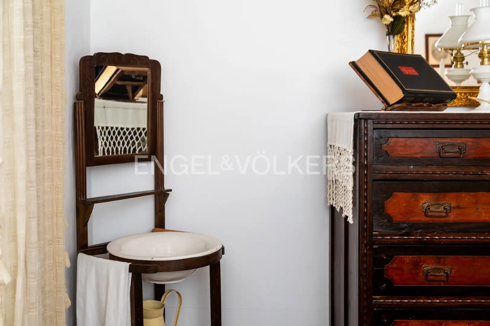 Bedroom of Houses for sale in Grazalema  with Air Conditioner, Heating and Storage room