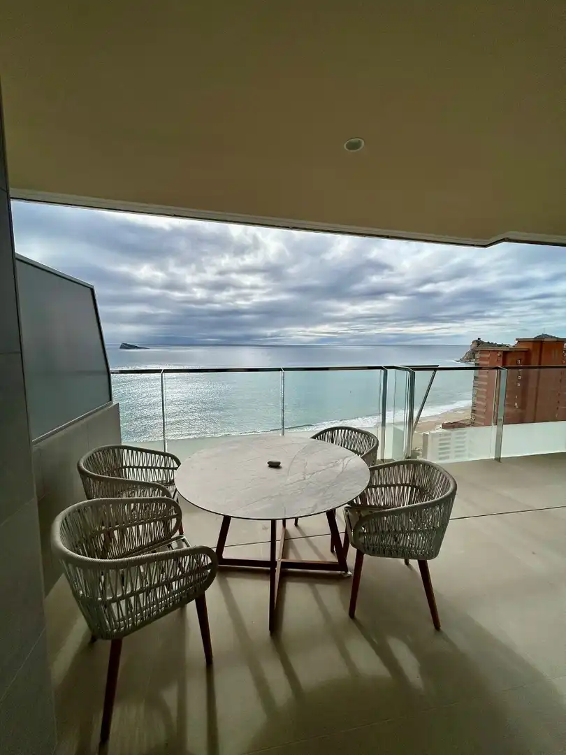 Wohnung mit Pool zur Miete in Playa de Poniente