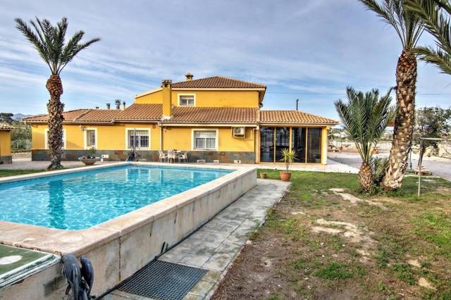 Casa-chalet en Venta en Cam. del Deposito de Agua en Cañada del Fenollar