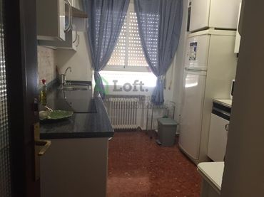 Appartement compact avec ascenseur à louer à Pardaleras