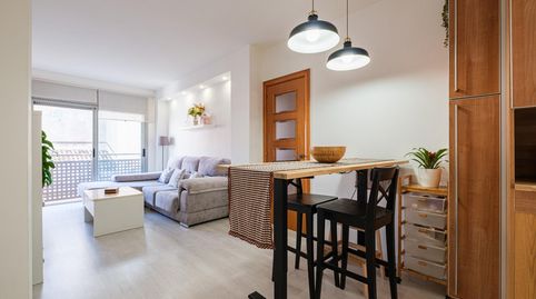 Foto 3 de Piso en venta en Carrer Nadal, Sant Vicenç Dels Horts, Barcelona