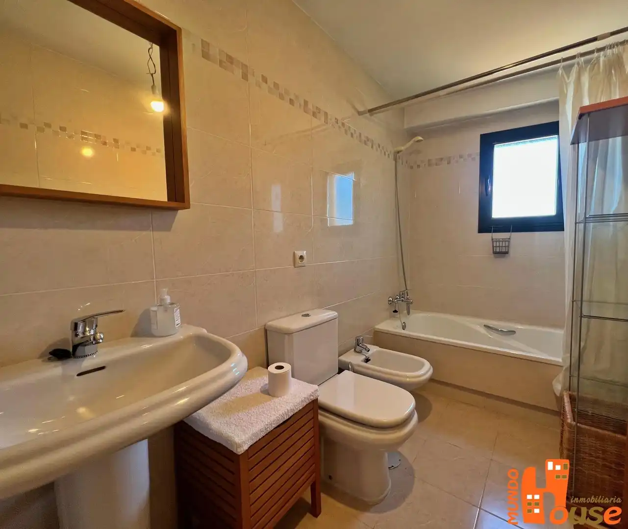 Baño de Ático en venta en Real Sitio de San Ildefonso con Calefacción