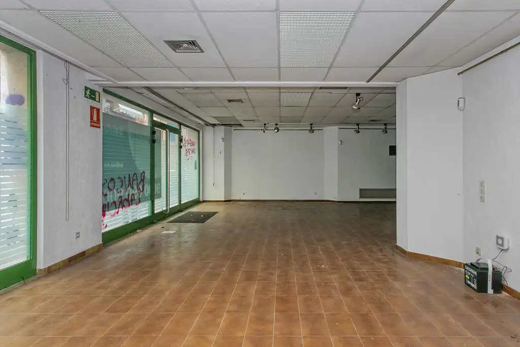 Business premises for sale in C/ Providencia, imagen 4