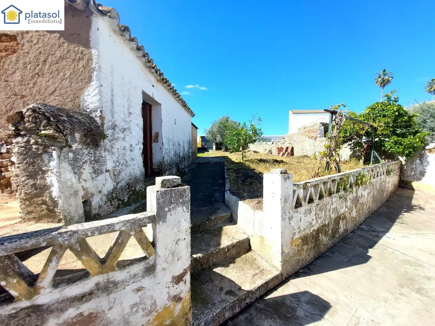 Exterior view of Houses for sale in Corteconcepción  with Private garden