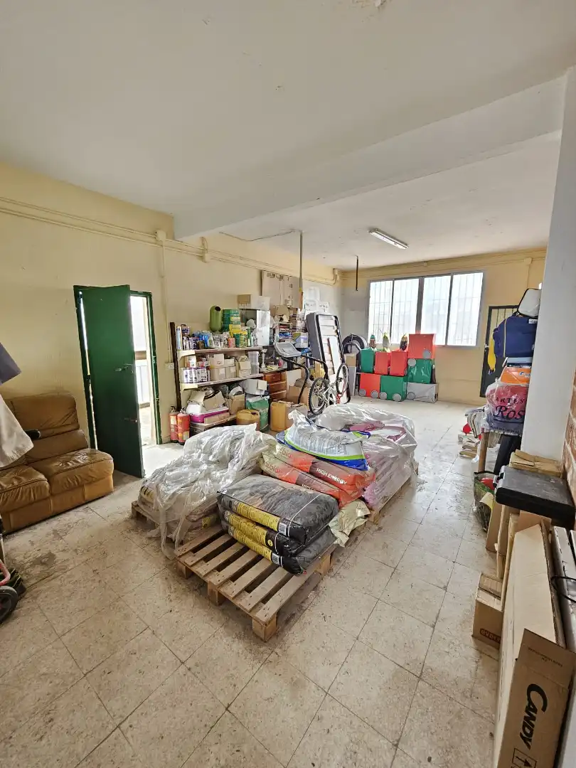 Houses for sale in Casarrubios del Monte  with Air Conditioner and Furnished