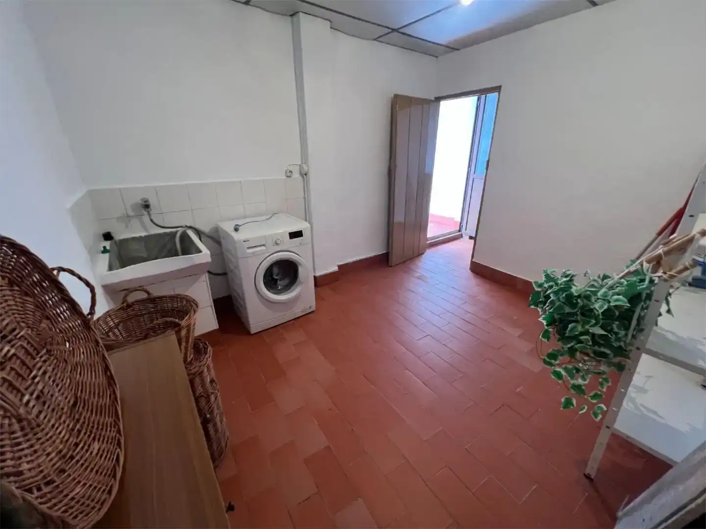 Piso en venta en Badolatosa con Aire acondicionado, Trastero y Amueblado