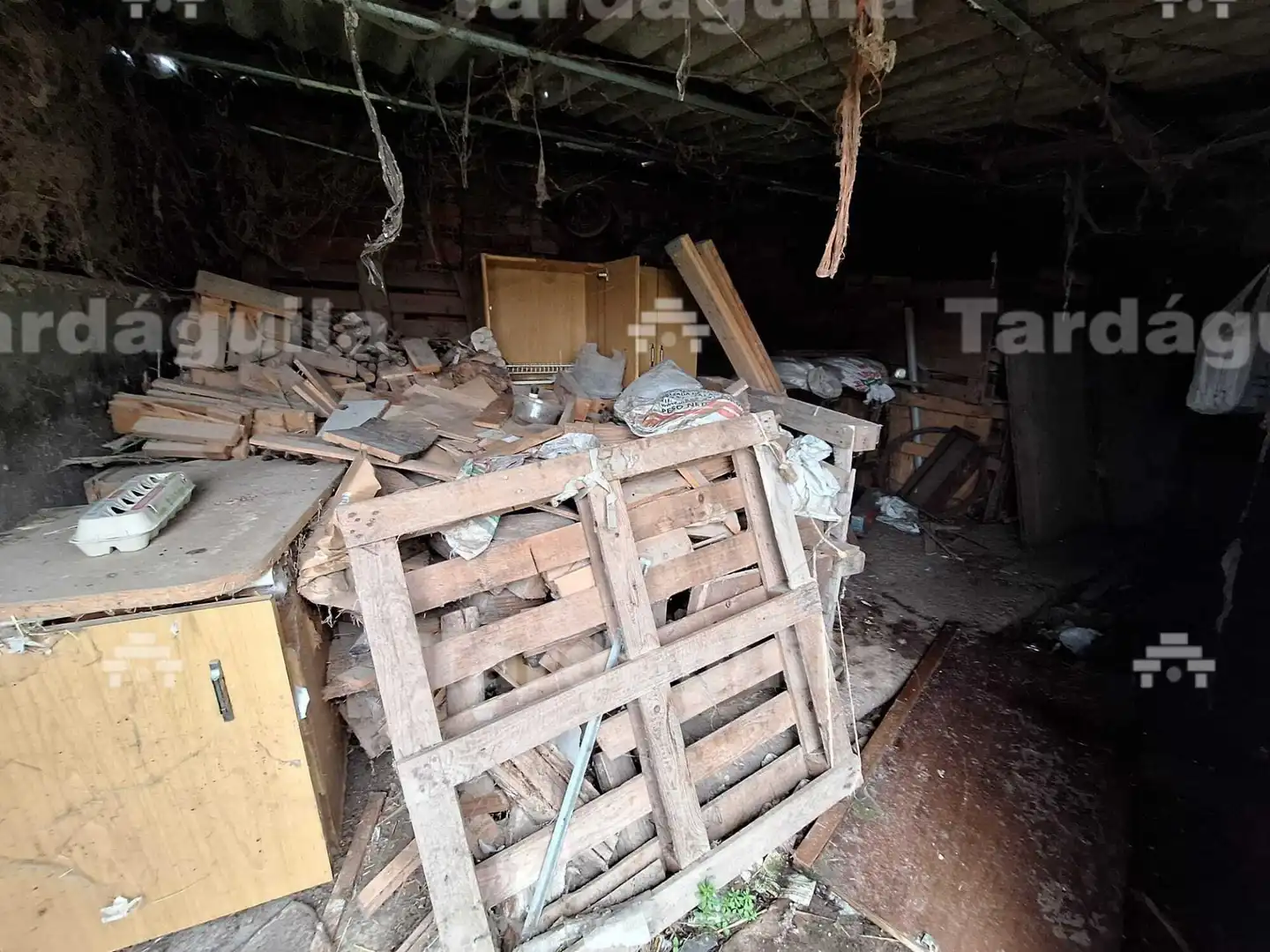 Finca rústica en venta en Castellanos de Villiquera con Calefacción, Jardín privado y Trastero