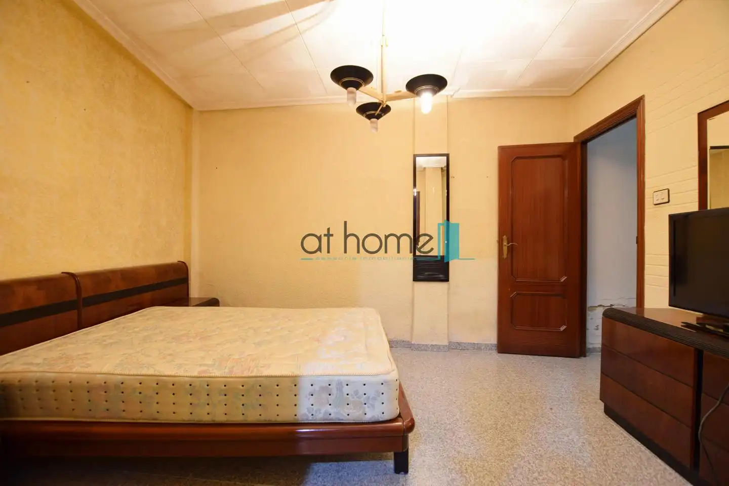 Planta baja en venta en Castell De Morvedre, Casco Antiguo