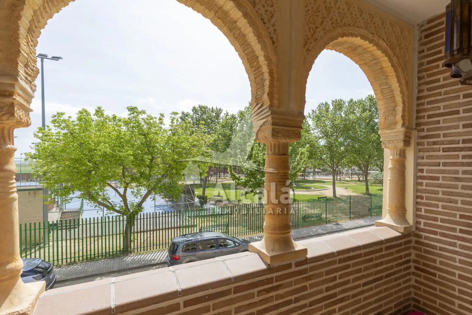 Vista exterior de Casa adosada en venta en Torrijos con Aire acondicionado, Calefacción y Terraza