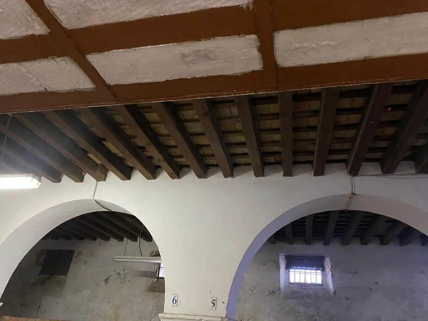 Local comercial en venta en Ayuntamiento - Barrio Alto, imagen 6
