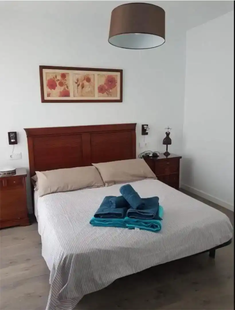 Schlafzimmer von Wohnung zur Miete in Velilla - Velilla Taramay