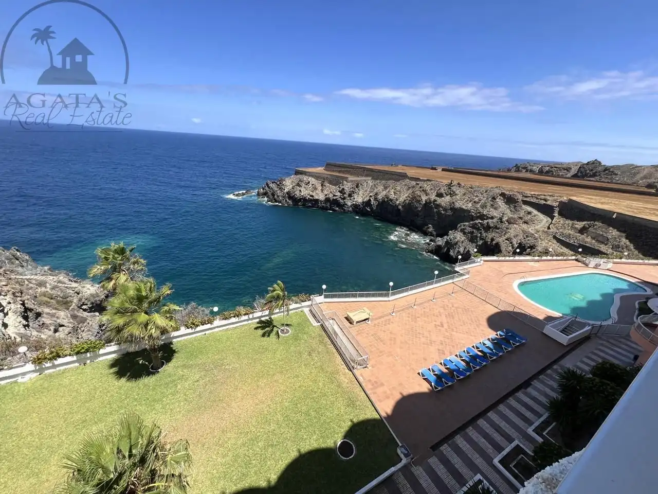Exterior view of Study for sale in Icod de los Vinos  with Balcony