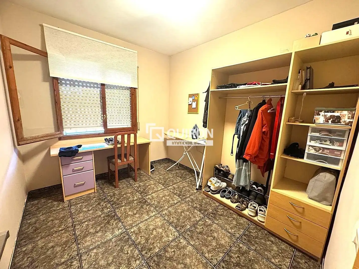Habitación de Casa o chalet en venta en La Bisbal del Penedès con Aire acondicionado, Calefacción y Terraza