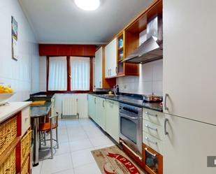 Kitchen of Flat for sale in Bilbao   with Heating and Storage room