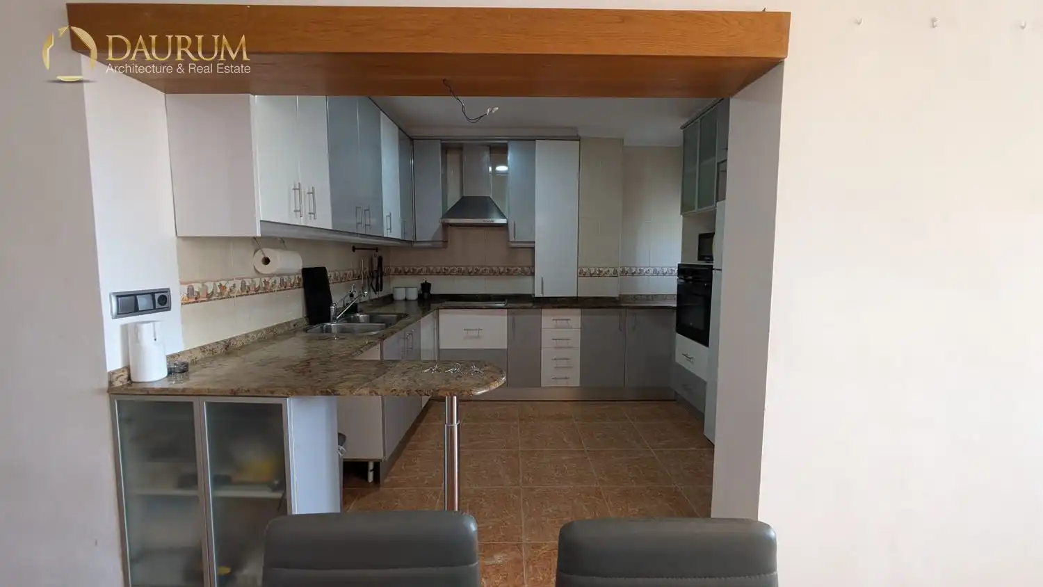 Kitchen of Flat for sale in Poblats Marítims
