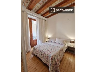 Appartement avec balcon à louer à Ciutat Vella
