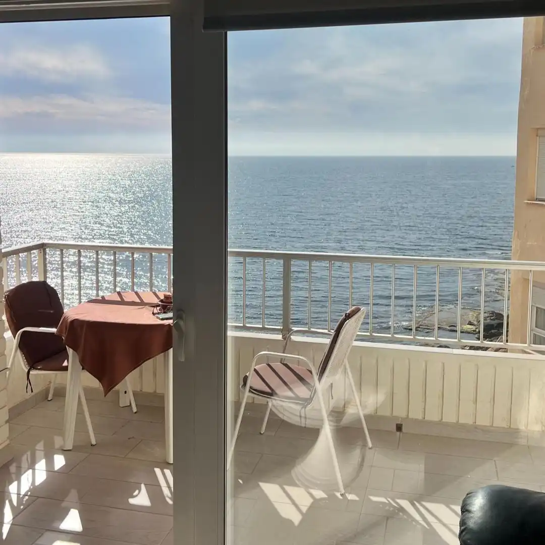 Apartamento en primera linea, imatge 2