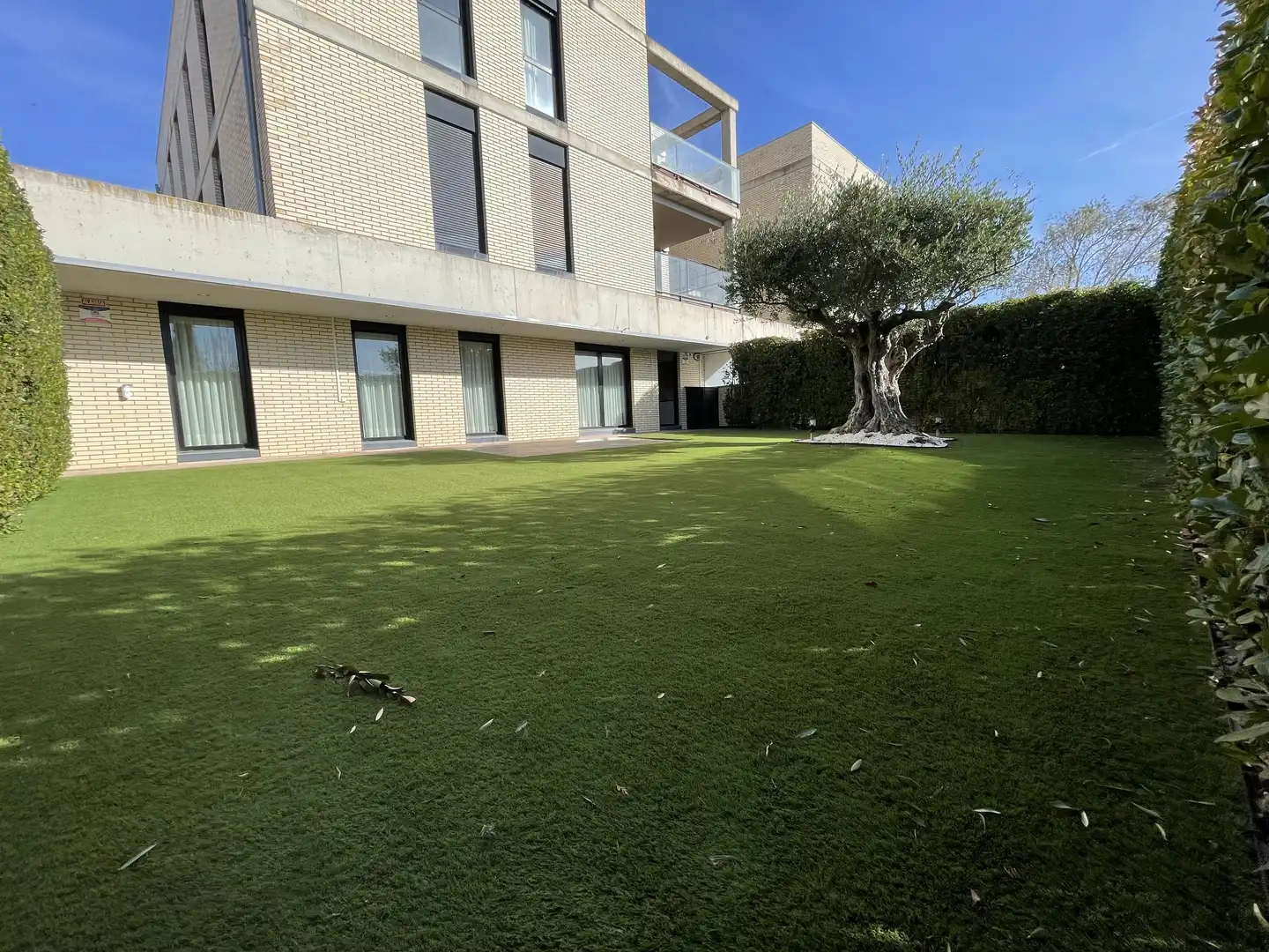 Terraza de Piso en venta en Cirueña con Calefacción, Jardín privado y Amueblado