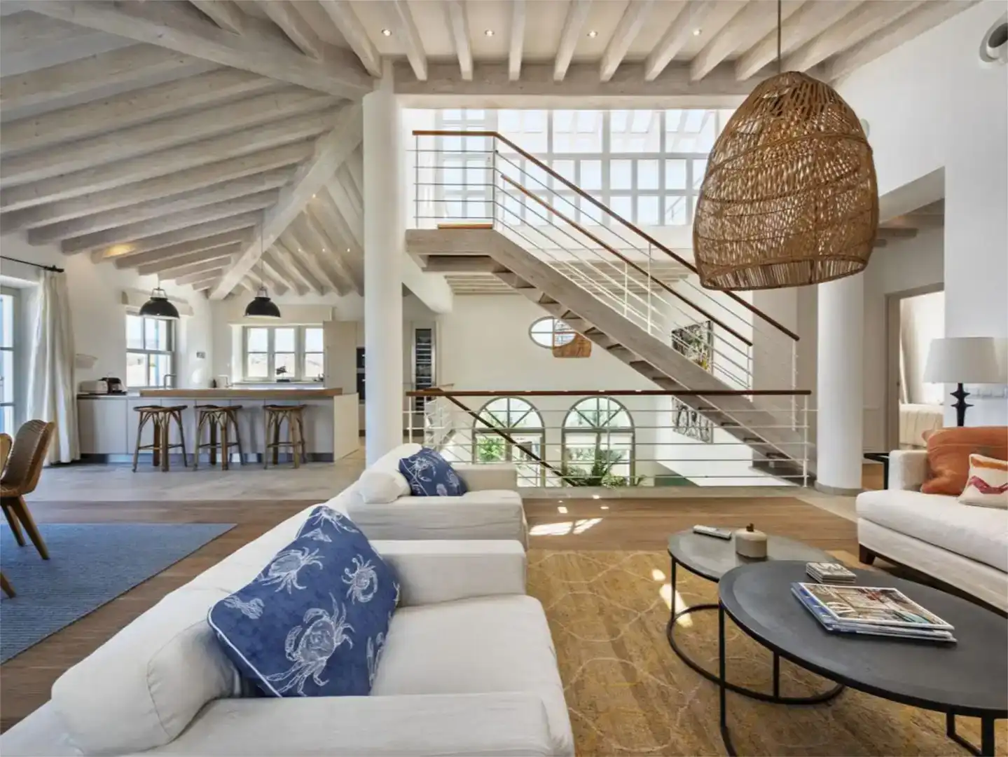 Sala d'estar de Pis en venda en Alcúdia amb Aire condicionat, Jardí privat i Parquet