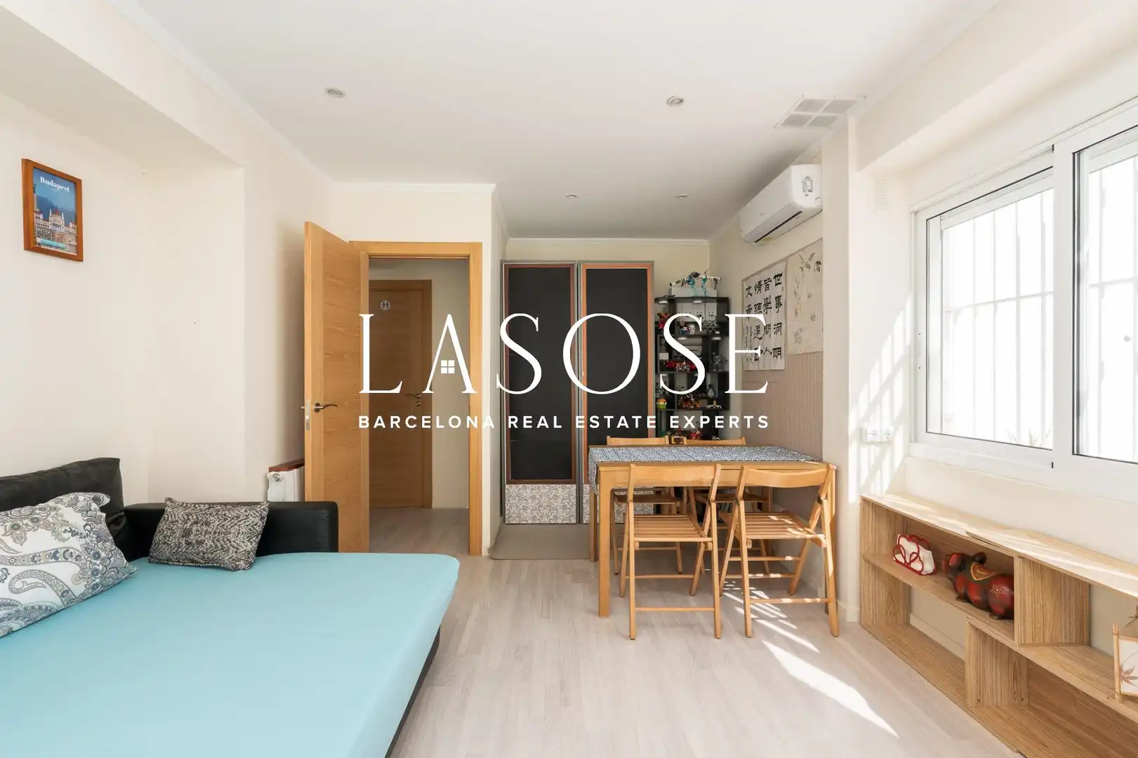 Dormitori de Loft de lloguer en Barcelona amb Aire condicionat, Jardí privat i Terrassa