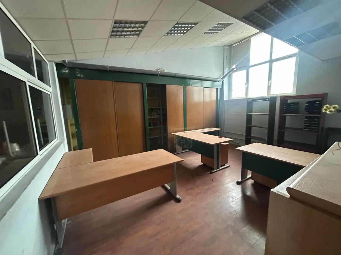 Nau industrial de lloguer a Torrelavega - paseo del niño, Cerezo - Aspla - Torres