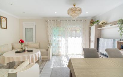 Living room of Flat for sale in Vic  with Heating and Balcony