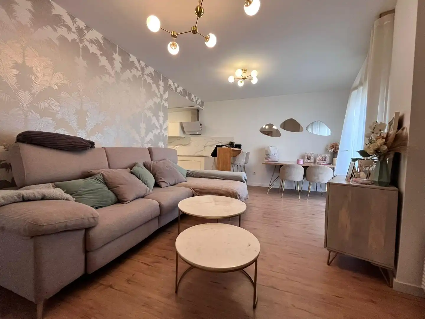 Sala de estar de Piso en venta en Águilas con Aire acondicionado, Amueblado y Balcón