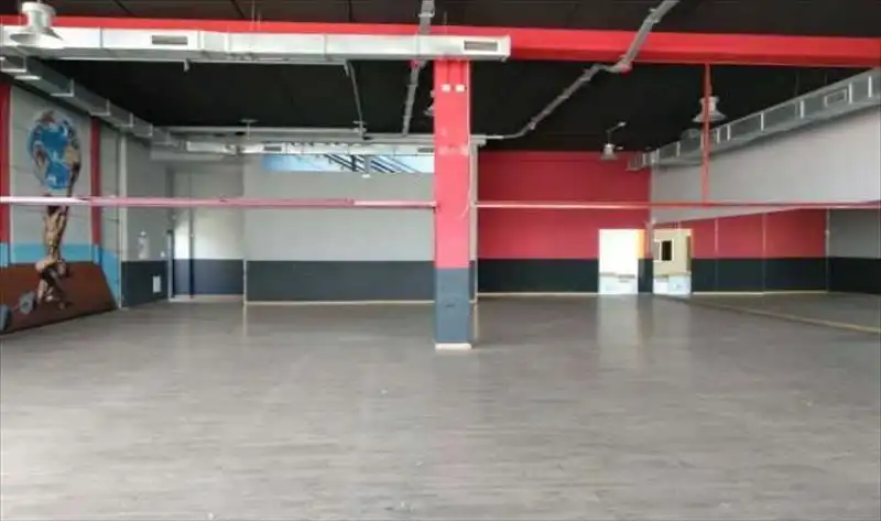 Industrial buildings for sale in Las Dehesillas - Vereda de los Estudiantes
