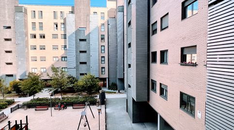 Foto 2 de Piso de alquiler en Vicente Blasco Ibañez, Sanchinarro, Madrid Capital