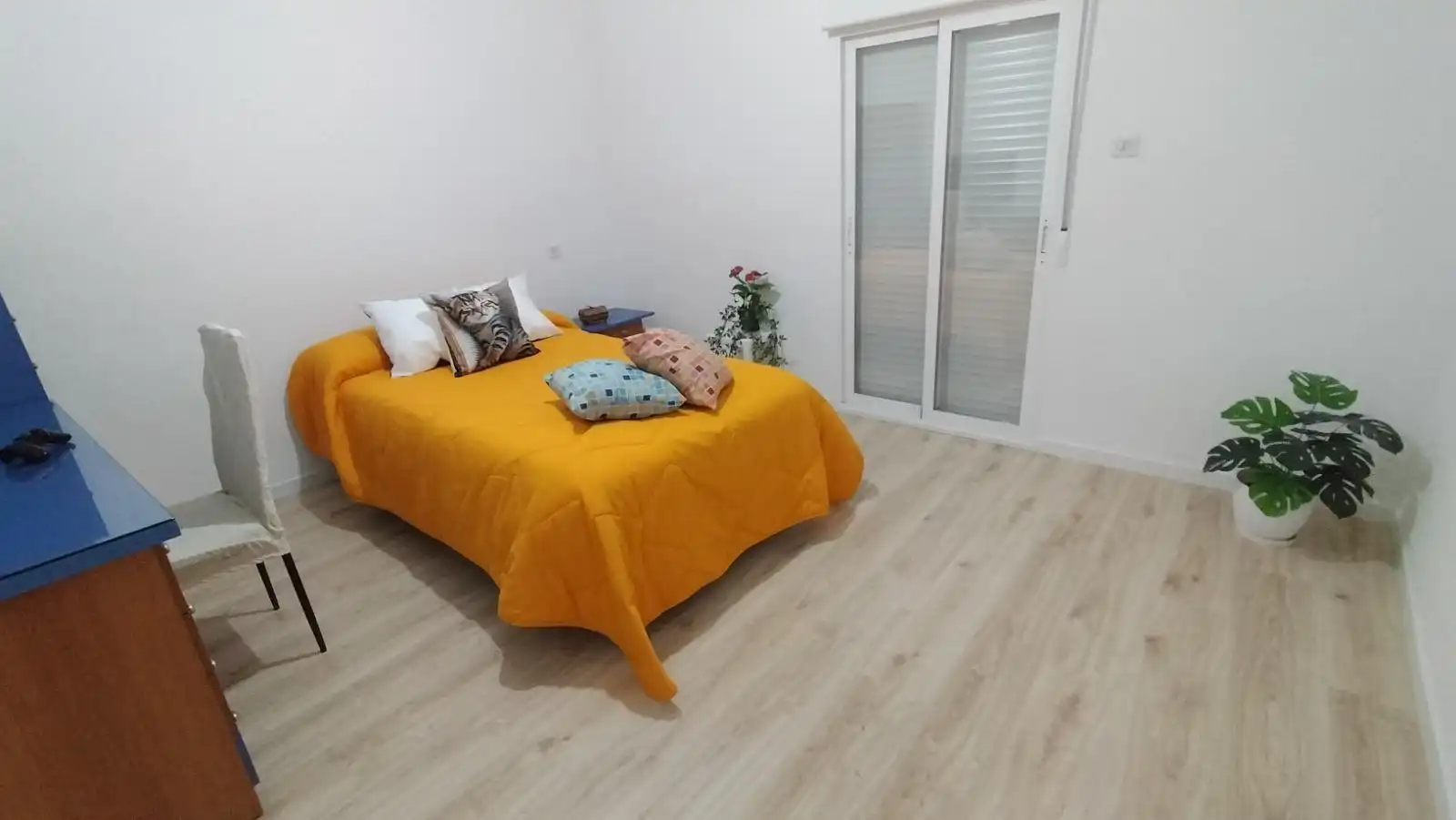 Dormitori de Casa adosada en venda en La Zubia amb Balcó