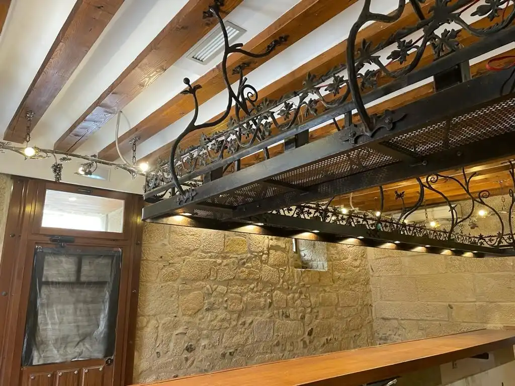 Country house zum Verkauf in Calle Mayor, Castañares de Rioja
