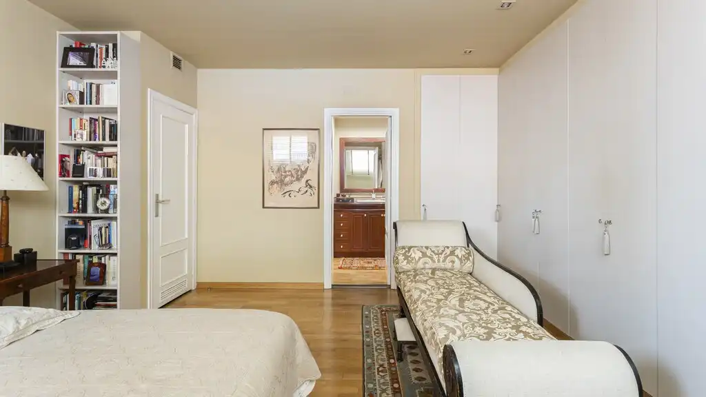 Schlafzimmer von Wohnungen zum Verkauf in Barcelona mit Klimaanlage, Heizung und Parkett