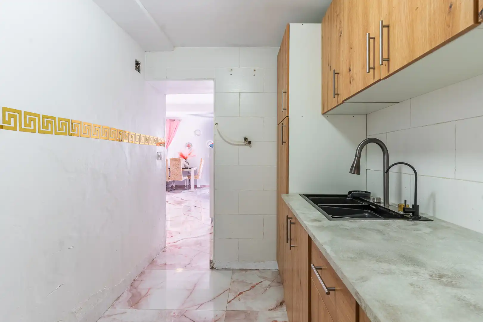 Küche von Einfamilien-Reihenhaus zum Verkauf in San Fernando mit Terrasse und Möbliert