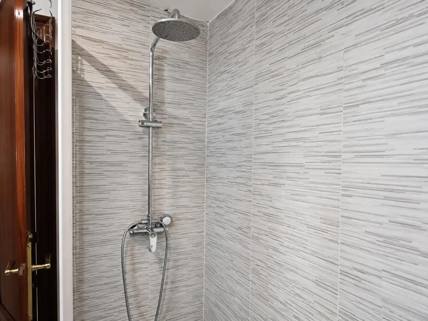Baño de Casa o chalet en venta en San Pedro del Pinatar con Aire acondicionado, Calefacción y Parquet
