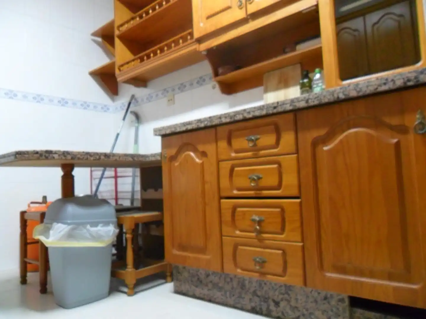 Kitchen of Flat for rent in Granada  with Terrace and Furnished