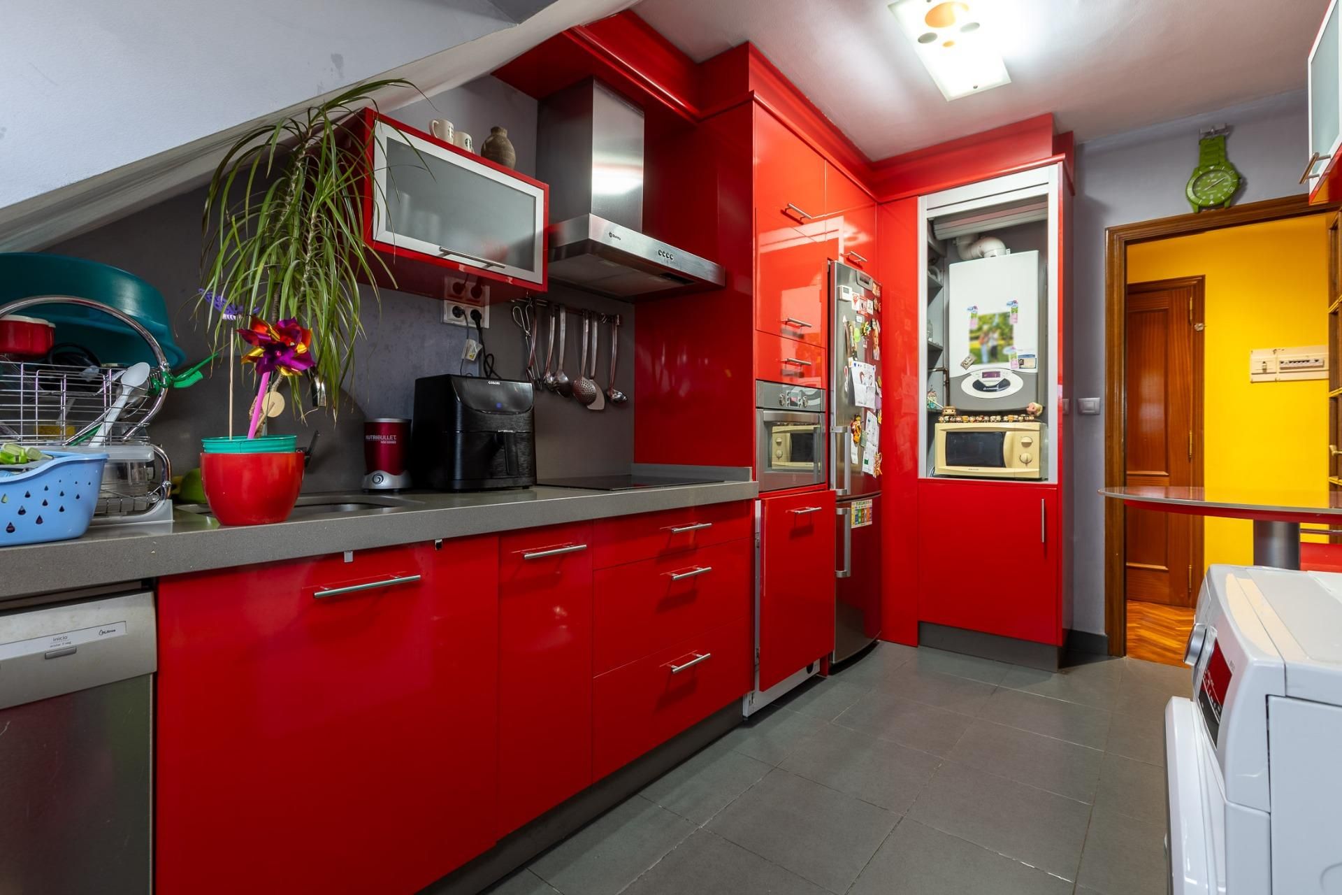 Kitchen of Flat for sale in A Coruña Capital   with Heating and Storage room